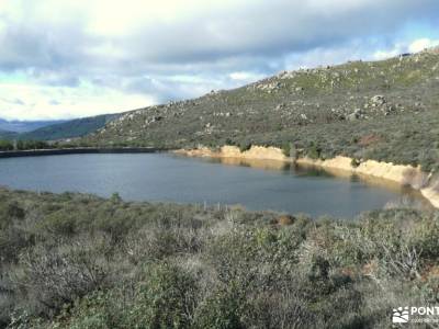 Cuerda de Los Almorchones; el camino del agua valle de las batuecas sierra norte de guadalajara las 